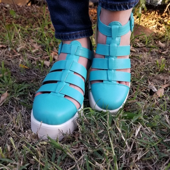 Blue 90's Grunge Look Chunky Summer Shoes - Picture 8 of 8
